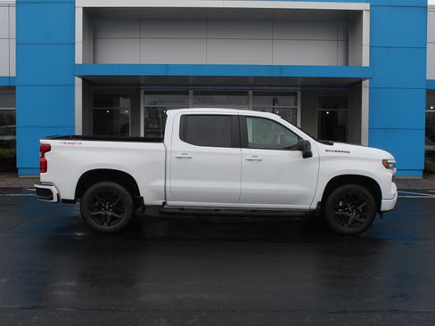 New 2026 Chevrolet Silverado 1500 RST image 3