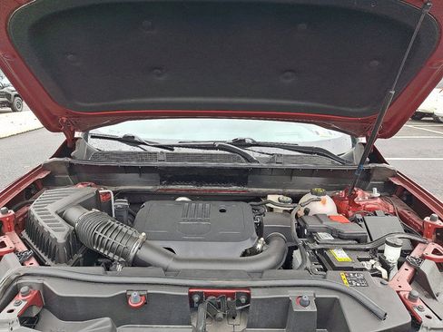 Certified 2023 GMC Acadia Denali image 27