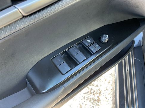 Used 2025 Toyota Camry SE image 20