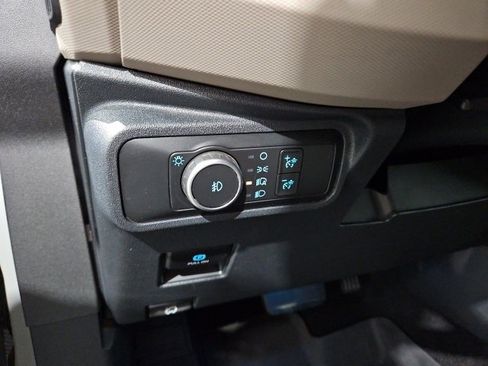 Used 2022 Ford Bronco Wildtrak image 15