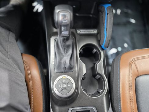 Used 2023 Ford Bronco Outer Banks w/ Sasquatch Package image 41