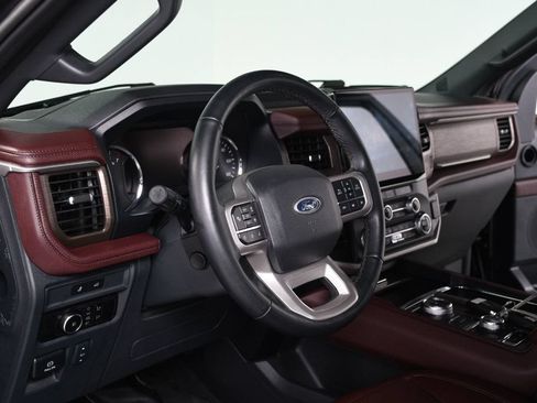 Used 2024 Ford Expedition Limited AWD/4WD image 27