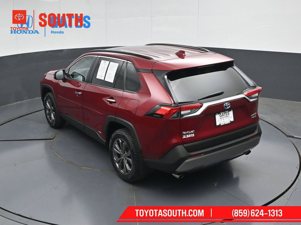Used 2022 Toyota RAV4 Limited AWD/4WD image 51