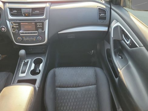 Used 2017 Nissan Altima 2.5 S w/ Power Driver Seat Package image 15
