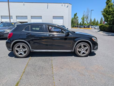 Used 2015 Mercedes-Benz GLA 250 4MATIC image 2