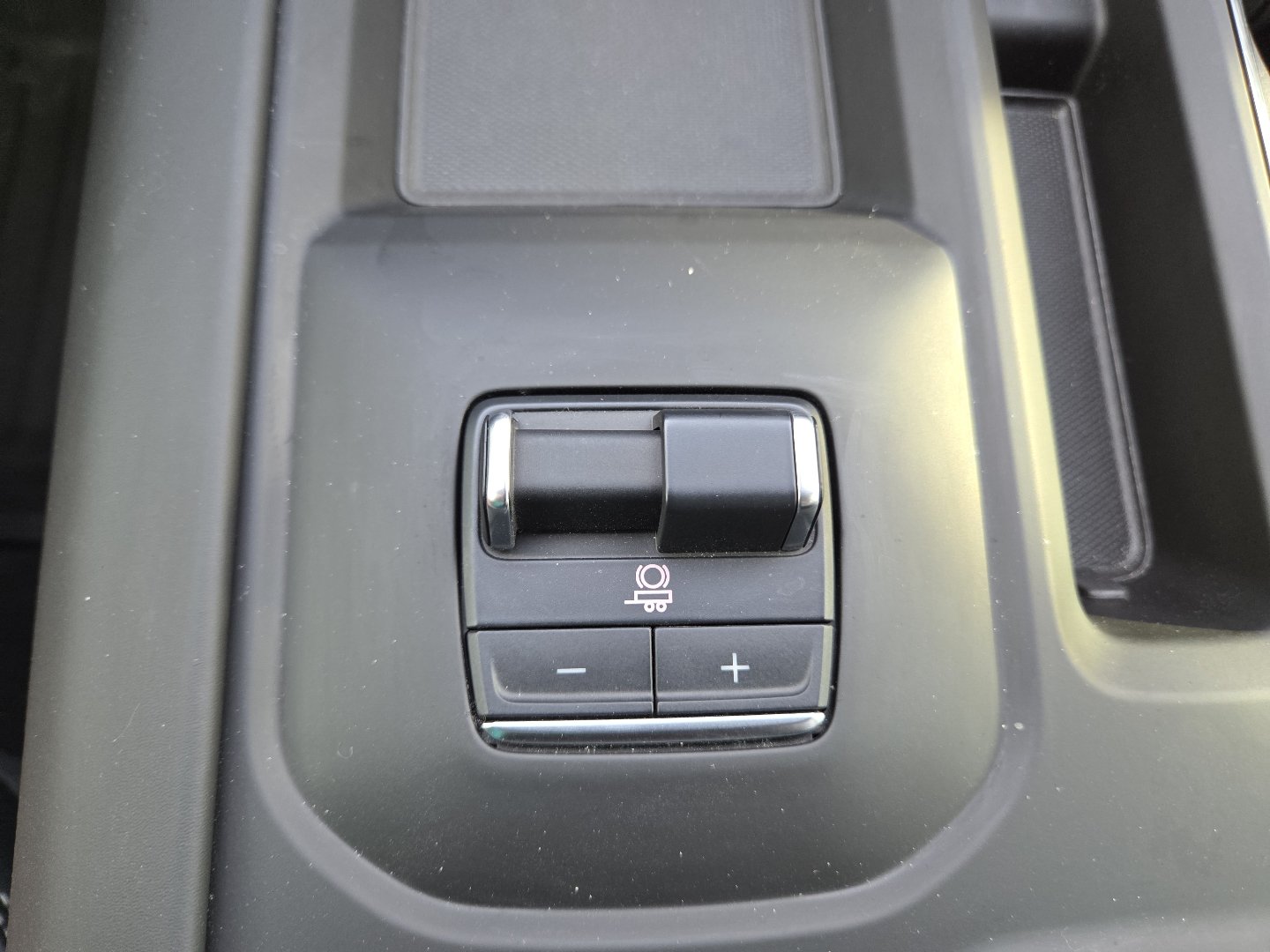 Used 2025 GMC Sierra 2500 Denali Ultimate w/ Max Trailering Package AWD/4WD image 14