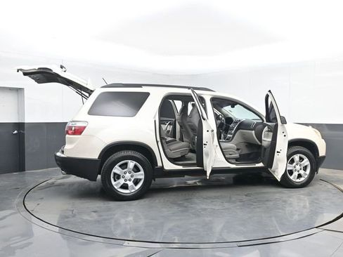 Used 2010 GMC Acadia SLE FWD image 49
