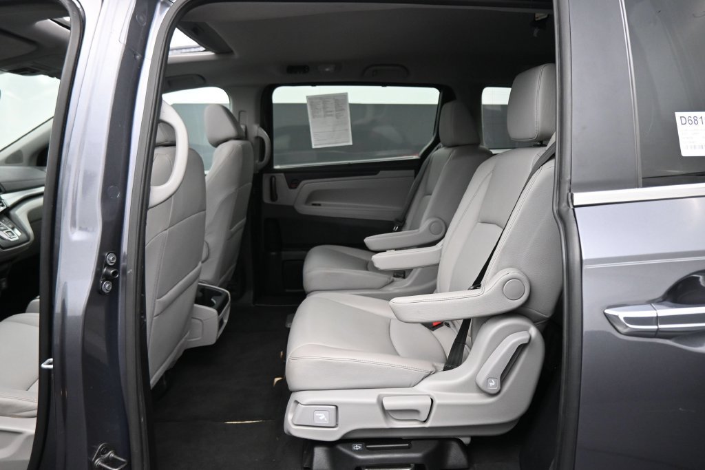 Used 2023 Honda Odyssey EX-L image 18