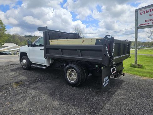 Used 2018 Chevrolet Silverado 3500 W/T w/ WT Convenience Package AWD/4WD image 5