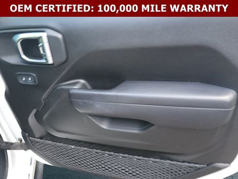 Used 2023 Jeep Gladiator Sport AWD/4WD image 23