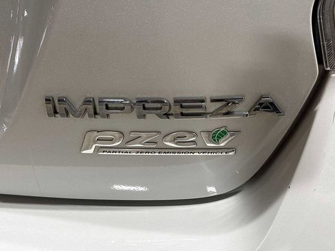Used 2016 Subaru Impreza 2.0i Premium image 24