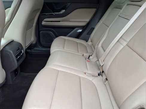 Certified 2022 Lincoln Corsair AWD w/ Premium Package image 18