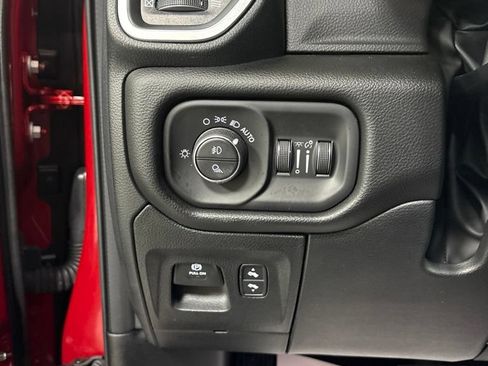 Used 2026 RAM 1500 Big Horn AWD/4WD image 11