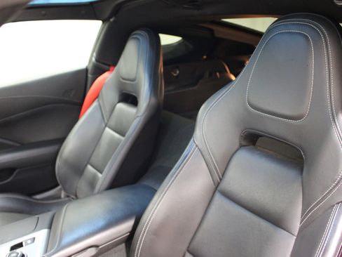 Used 2019 Chevrolet Corvette Z06 RWD image 4