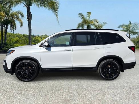 Used 2022 Honda Pilot Black Edition image 2