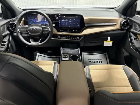New 2026 Chevrolet Equinox ACTIV w/ Safety and Technology Package image 21