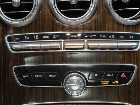 Used 2019 Mercedes-Benz C 300 Sedan image 18