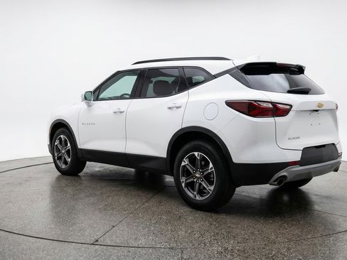 Used 2025 Chevrolet Blazer LT image 6