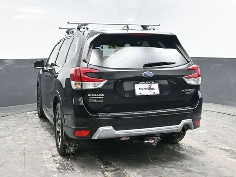 Used 2022 Subaru Forester Touring image 5