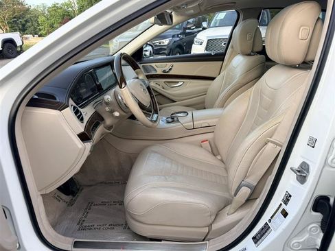 Used 2017 Mercedes-Benz S 550 4MATIC Sedan image 30