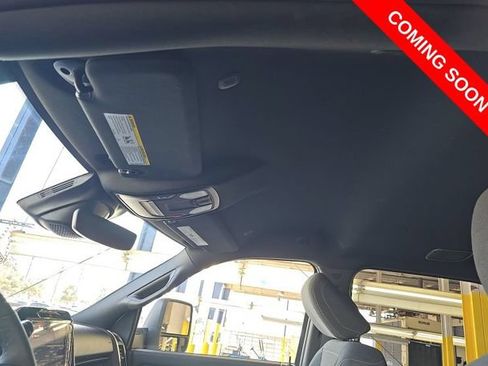 Used 2025 RAM 2500 Big Horn AWD/4WD image 8