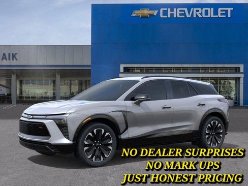 New 2025 Chevrolet Blazer EV RS RWD image 2