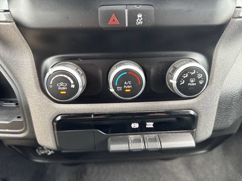 Used 2024 RAM 3500 Tradesman AWD/4WD image 17