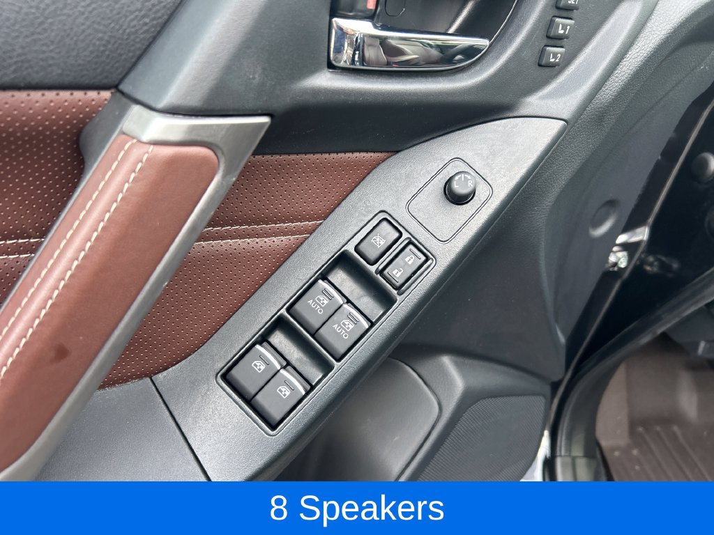 Used 2017 Subaru Forester 2.5i Touring AWD/4WD image 12