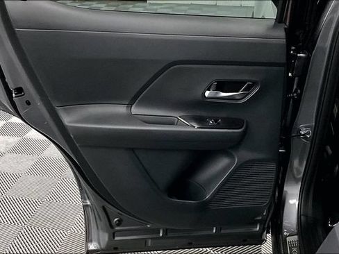 New 2026 Nissan Kicks SR w/ SR Premium Package AWD/4WD image 29