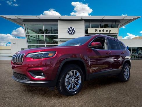 Used 2020 Jeep Cherokee Latitude Plus w/ Comfort/Convenience Group AWD/4WD image 2
