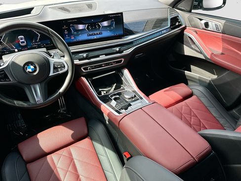 Certified 2025 BMW X6 xDrive40i w/ Premium Package AWD/4WD image 25