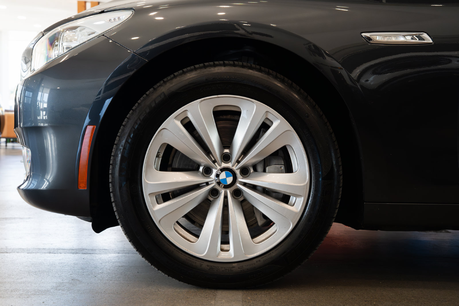 Used 2012 BMW 535i Gran Turismo RWD image 7