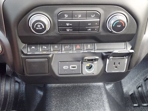 Used 2025 Chevrolet Silverado 1500 W/T w/ WT Safety Package AWD/4WD image 22