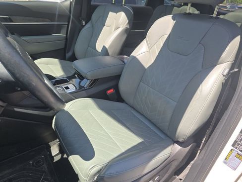 Used 2023 Kia Telluride SX Prestige X-Pro AWD/4WD image 23