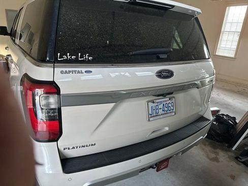 Used 2019 Ford Expedition Max Platinum image 5