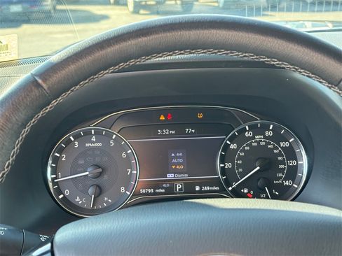 Used 2024 INFINITI QX80 Luxe image 17