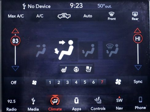 Used 2018 RAM 2500 Laramie w/ Convenience Group image 17