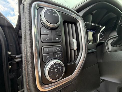 Used 2020 GMC Sierra 2500 AT4 w/ Technology Package AWD/4WD image 27