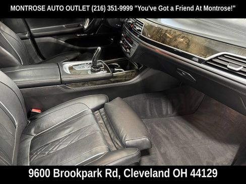 Used 2016 BMW 750i xDrive AWD/4WD image 55