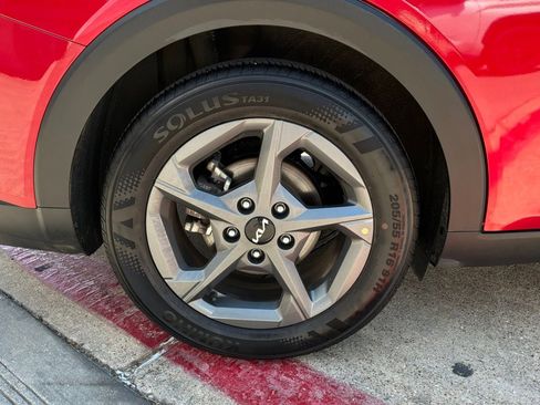 Used 2025 Kia K4 FWD image 9