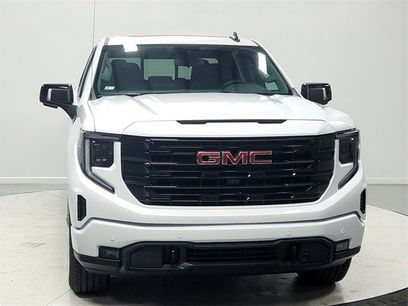 New 2026 GMC Sierra 1500 Elevation w/ Elevation Premium Package
