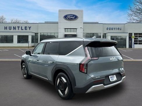 Used 2024 Kia EV9 Wind AWD/4WD image 5
