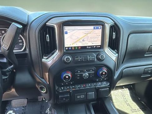 Used 2021 Chevrolet Silverado 2500 High Country w/ Z71 Off-Road Package image 26