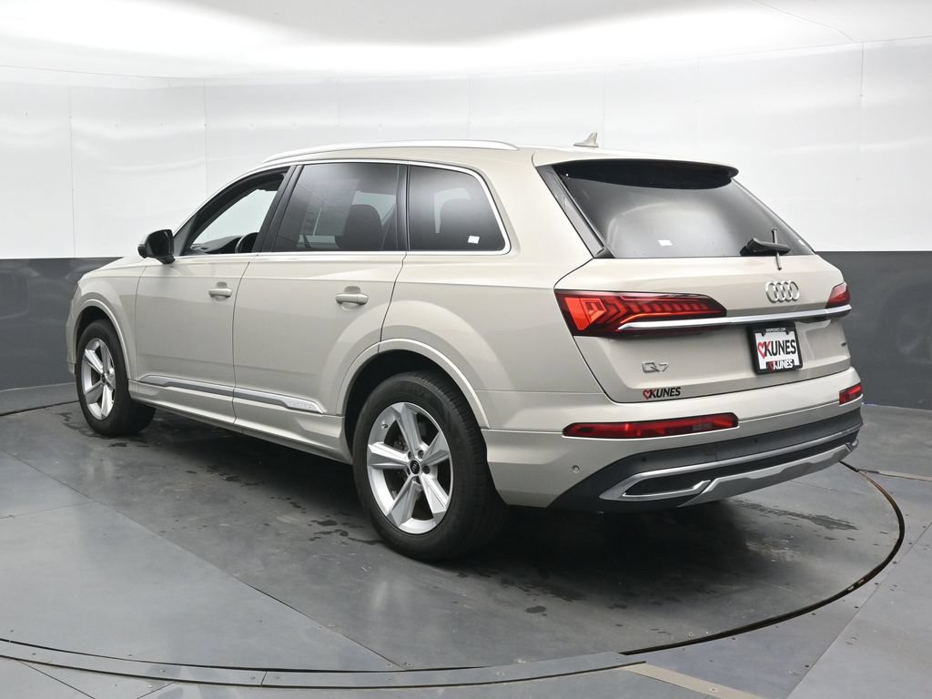 Used 2022 Audi Q7 2.0T Premium Plus w/ Premium Plus Package AWD/4WD image 10