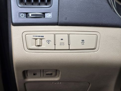 Used 2012 Hyundai Sonata GLS image 22