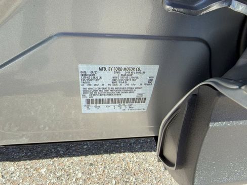 Certified 2024 Ford Edge Titanium w/ Equipment Group 301A image 33