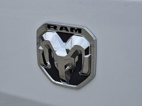 Used 2024 RAM ProMaster 2500 w/ Safety Group FWD image 27