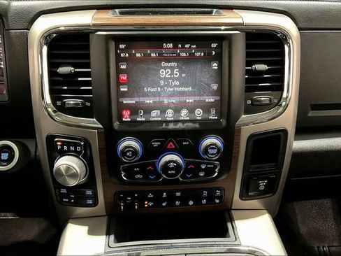 Used 2017 RAM 1500 Laramie w/ Convenience Group image 16