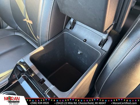 Used 2023 Jeep Grand Cherokee Limited image 22