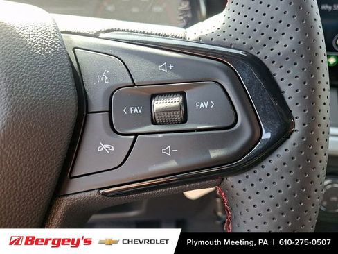 Used 2026 Chevrolet Trax RS image 15